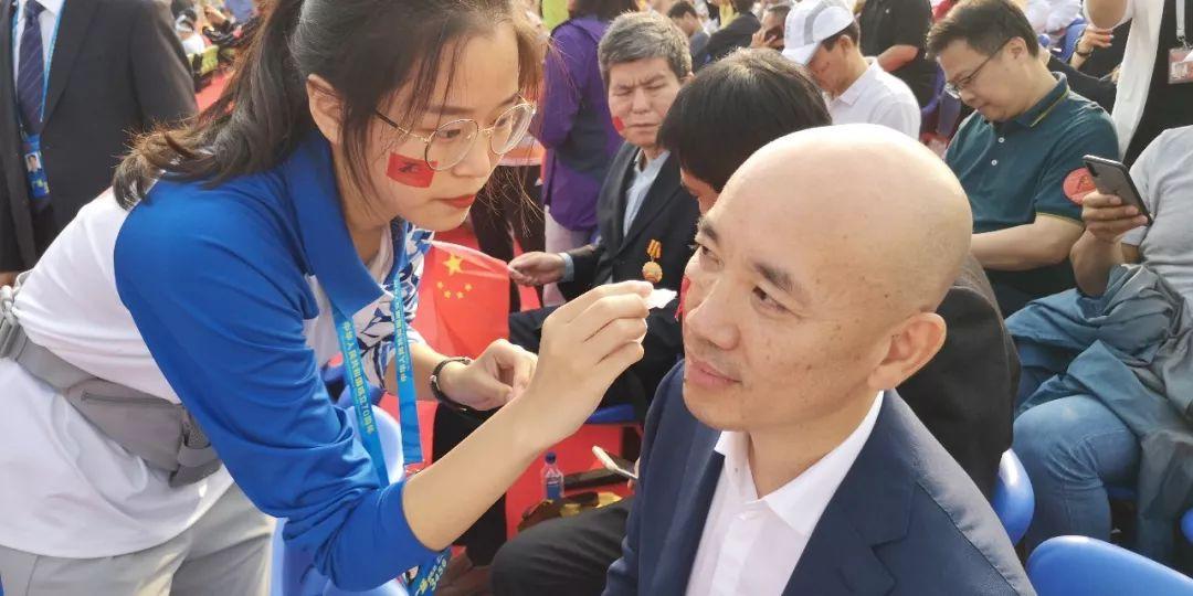 國慶閱兵視頻2019，回顧盛況，完整視頻再現(xiàn)輝煌，2019國慶閱兵回顧，盛況再現(xiàn)，輝煌視頻展現(xiàn)