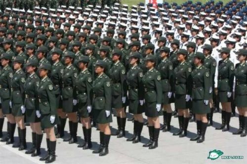 女生怎樣才能當(dāng)兵，女生當(dāng)兵，實(shí)現(xiàn)夢(mèng)想的條件與路徑