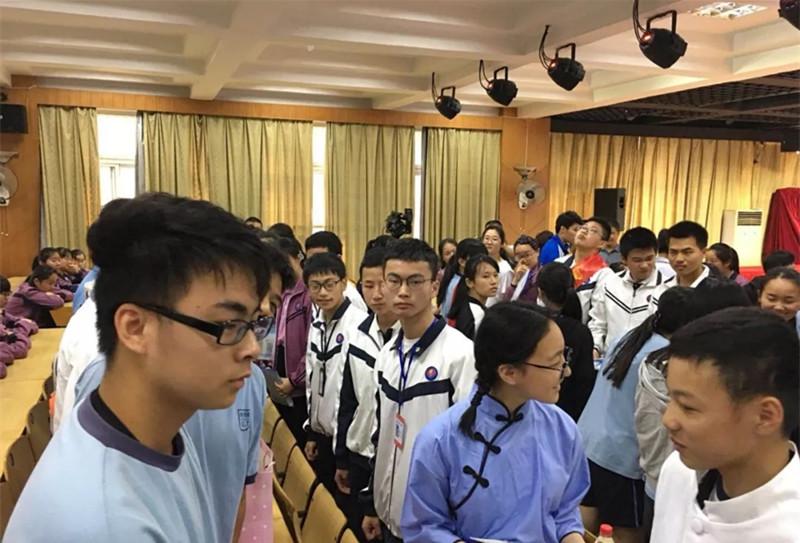 新澳門(mén)三中三6組免費(fèi)公開(kāi)——探索與解析，澳門(mén)三中三最新6組數(shù)據(jù)解析與探索，免費(fèi)公開(kāi)揭秘