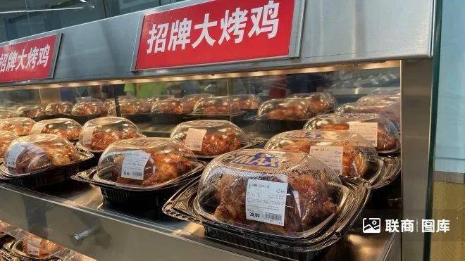 王中王493333中特馬特色，深度解析與探索，王中王彩票特色深度解析與探索，揭秘彩票背后的秘密