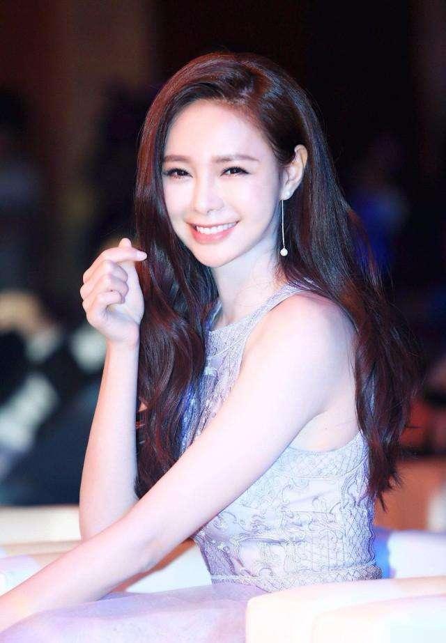 白小姐三肖三期免費開獎，揭秘背后的秘密與策略分析，揭秘白小姐三肖三期免費開獎背后的秘密與策略解析
