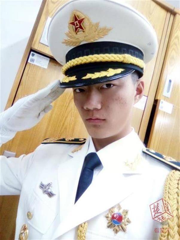 儀仗兵退伍后的后遺癥，關(guān)注與應(yīng)對，儀仗兵退伍后的后遺癥，關(guān)注與應(yīng)對策略