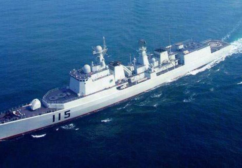 巡洋艦與驅(qū)逐艦，誰(shuí)更勝一籌？，巡洋艦與驅(qū)逐艦，誰(shuí)更勝一籌？比較分析揭秘答案