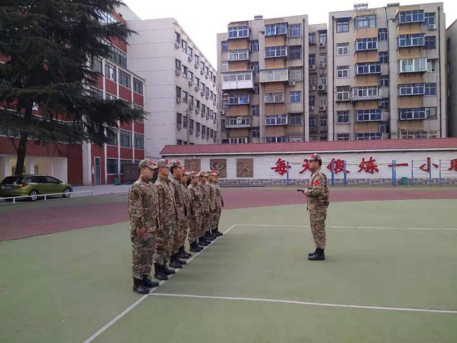 半軍事化管理學(xué)校，理念與實(shí)踐，半軍事化管理學(xué)校的理念與實(shí)踐探索