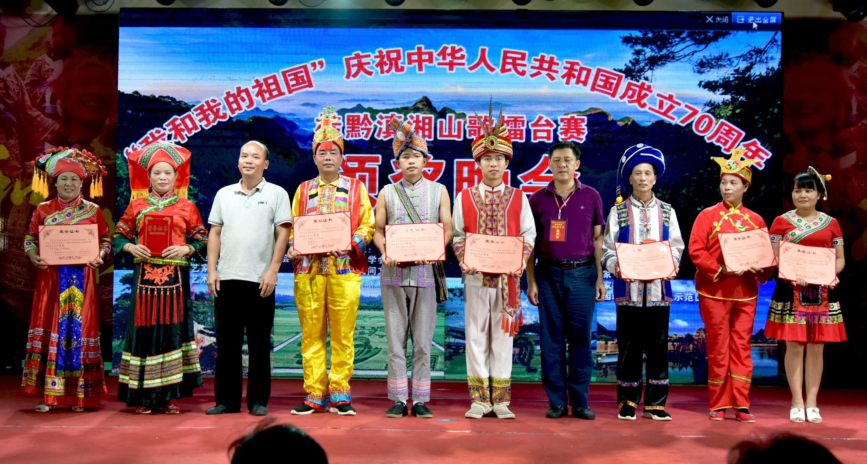 王中王免費四肖選一肖，揭秘真相與策略，王中王免費四肖選一肖，真相揭秘與策略探討