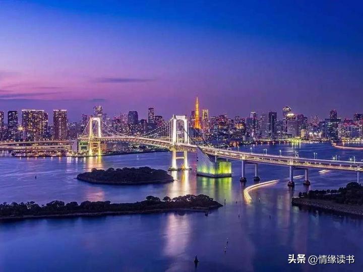 澳門正版精準(zhǔn)預(yù)測，探索未來彩票行業(yè)的機(jī)遇與挑戰(zhàn)，澳門正版預(yù)測揭秘彩票行業(yè)未來機(jī)遇與挑戰(zhàn)