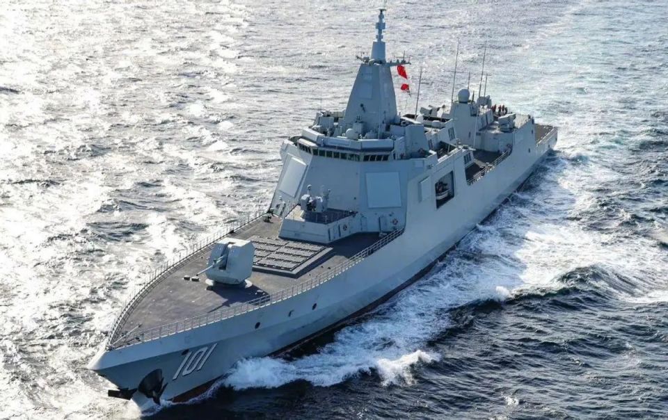 中國下一代重型驅(qū)逐艦，未來海防的堅(jiān)實(shí)支柱，中國下一代重型驅(qū)逐艦，未來海防的堅(jiān)實(shí)后盾