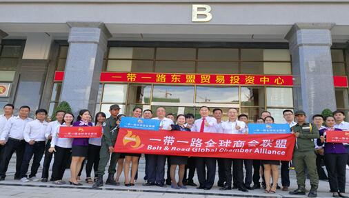 新澳門一碼一肖一特一中交易，深度解析與探索，澳門一碼一肖一特一中交易的深度探索與解析