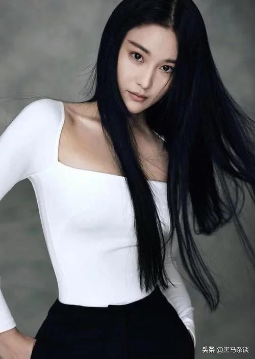 張馨予身材，優(yōu)雅與力量的完美結(jié)合，張馨予身材，優(yōu)雅與力量的絕美交融
