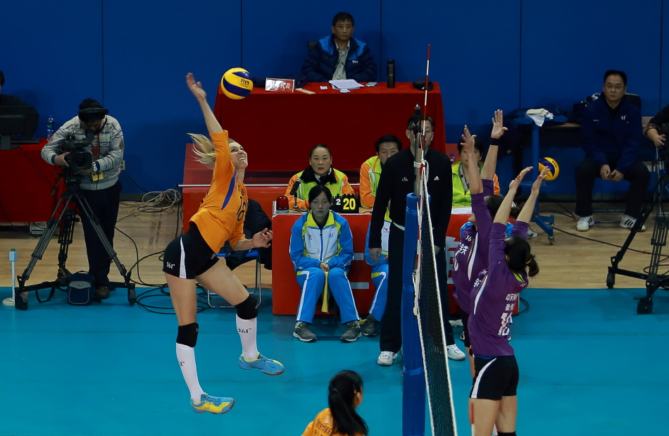 王中王四肖選一碼首頁，揭秘彩票背后的秘密與策略，揭秘彩票背后的秘密與策略，王中王四肖選一碼首頁解析