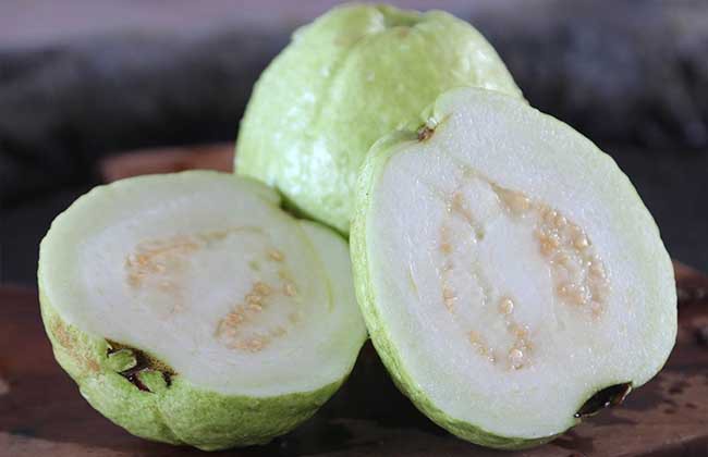 番石榴的吃法指南，解鎖番石榴的美味之道，番石榴食用指南，解鎖美味，盡享番石榴獨(dú)特風(fēng)味