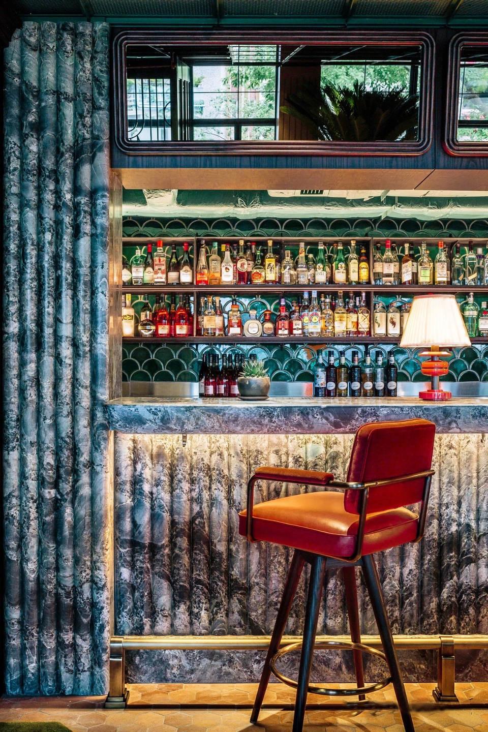 香港最準(zhǔn)一肖中特，揭秘精準(zhǔn)預(yù)測的秘密，揭秘香港最準(zhǔn)一肖中特精準(zhǔn)預(yù)測的秘密