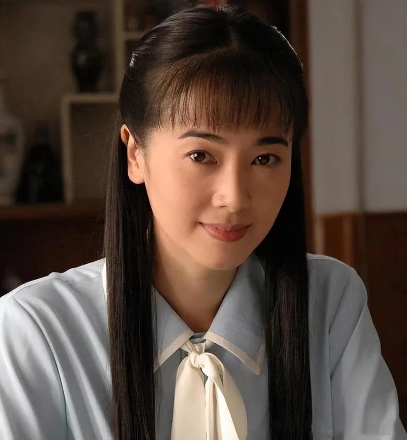 左小青最經(jīng)典的電視劇，演技與角色的完美結(jié)合，左小青經(jīng)典電視劇，演技與角色的完美融合