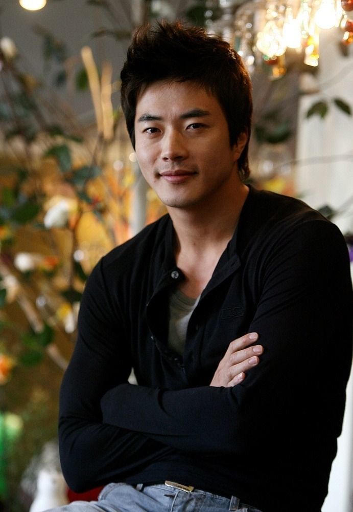 權(quán)相佑個人資料，揭開明星的神秘面紗，權(quán)相佑個人檔案揭秘，揭開明星的神秘面紗