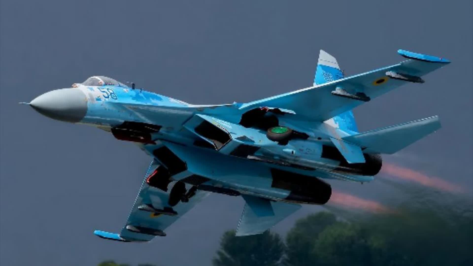 蘇-27戰(zhàn)斗機的卓越性能與全球影響力，深入解析，蘇-27戰(zhàn)斗機的全球影響力與卓越性能深度解析