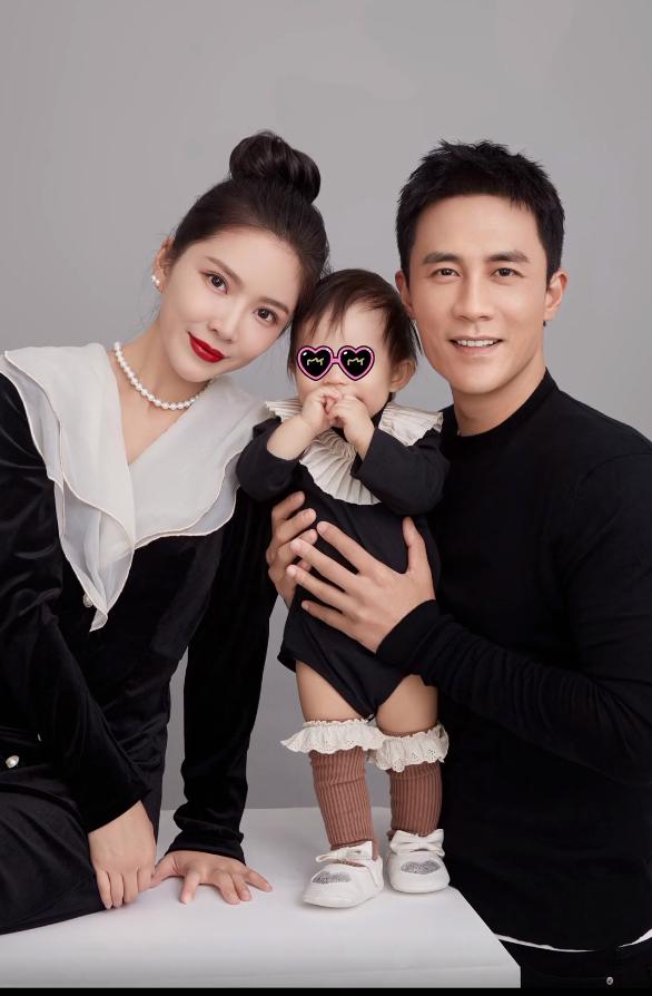 杜淳老婆王燦的年齡及更多細節(jié)揭秘，杜淳妻子王燦年齡及其他細節(jié)曝光