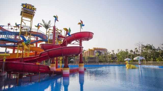 方特水上樂園圖片集錦，盡享水上樂趣，方特水上樂園精彩瞬間，水上樂趣盡享無限