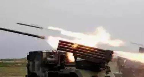 中國(guó)50種變態(tài)武器，揭示神秘面紗下的尖端科技力量，中國(guó)尖端科技力量揭秘，50種神秘變態(tài)武器展示