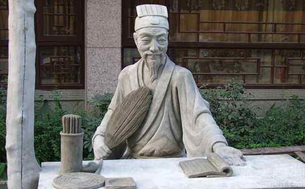 劉伯溫比喻一生肖，智慧之光的象征，劉伯溫的智慧象征生肖——智慧之光的引領(lǐng)者